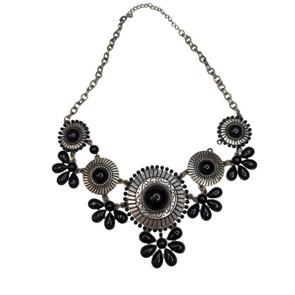 Jewelry - Statement costume jewelry silver tone western style sun burts black beads 21 inc